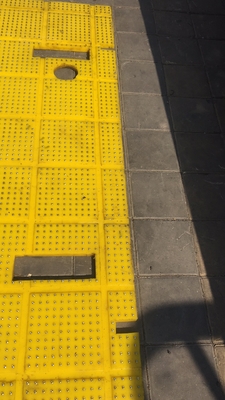 27 1/2 Zoll Anti-Slip Mat Drehtisch Gelb Farbe 2100MM*1600MM Mat für Bohrgerät