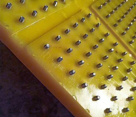 Drehtisch-Anti-Rutsch-Matte Material PU Zugfestigkeit 45 MPa Verwendung auf Bohrplattform